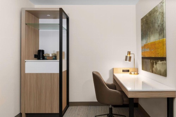 SpringHill Suites by Marriott Baton Rouge South image 18