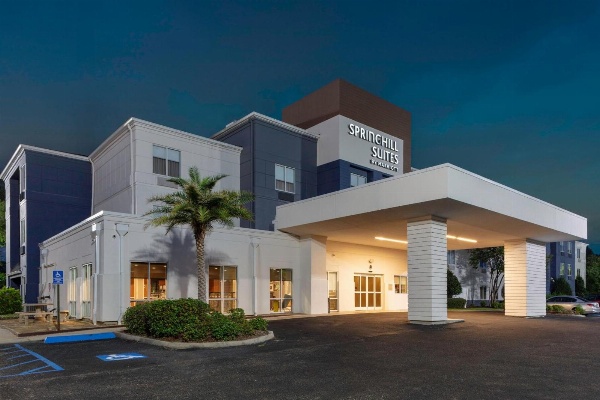 SpringHill Suites by Marriott Baton Rouge South image 2